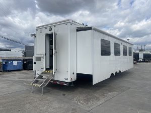 Snackbox-lunchbox-style-open-trailer-king-kong-production-vehicles-1