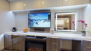 vogue-2-room-star-trailerVogue-S1-MakeupTV