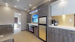 vogue-45-star-trailerTrailer-LoungeKitchen1