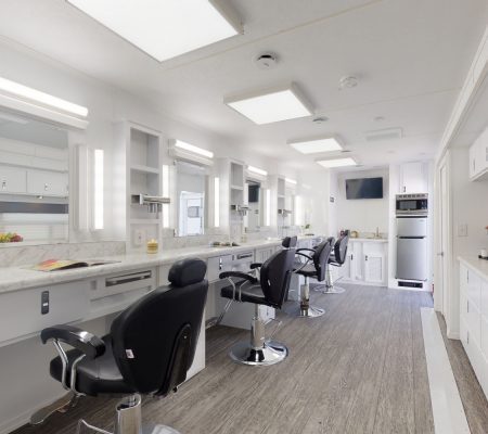 4-Station-Makeup-and-Wardrobe-4muws-4-Station-Makeup1