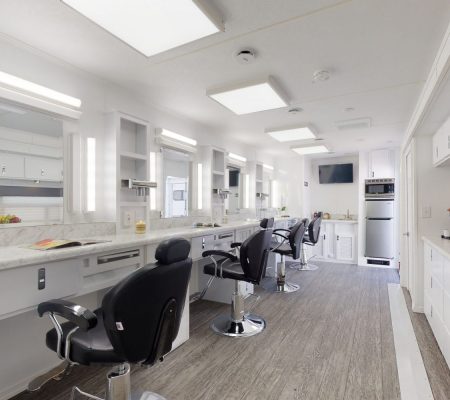 4-Station-Makeup-and-Wardrobe-4muws-4-Station-Makeup1