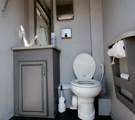 6-room-honeywagon-HWRR3