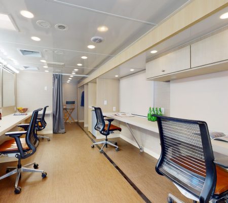 Eco-Glam-3-0-king-kong-production-vehiclesEG3-Office1
