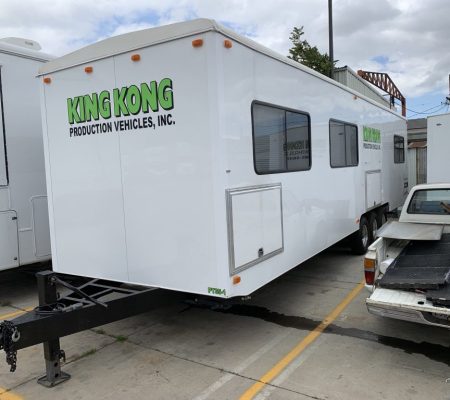 exterior-2-PT35–Double-Office-AD-Trailer-king-kong-production-vehicles