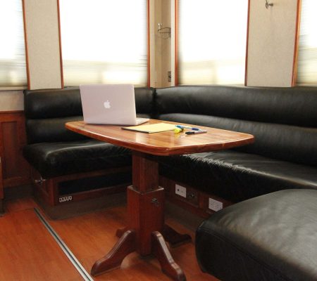 inside-Kong-Combo-3-makeup-Stations-king-kong-production-vehicles