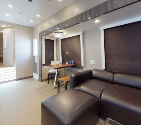 vogue-45-star-trailerTrailer-Living-Room